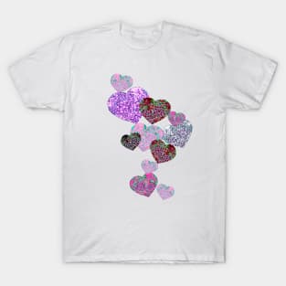 Tumbling hearts pattern T-Shirt